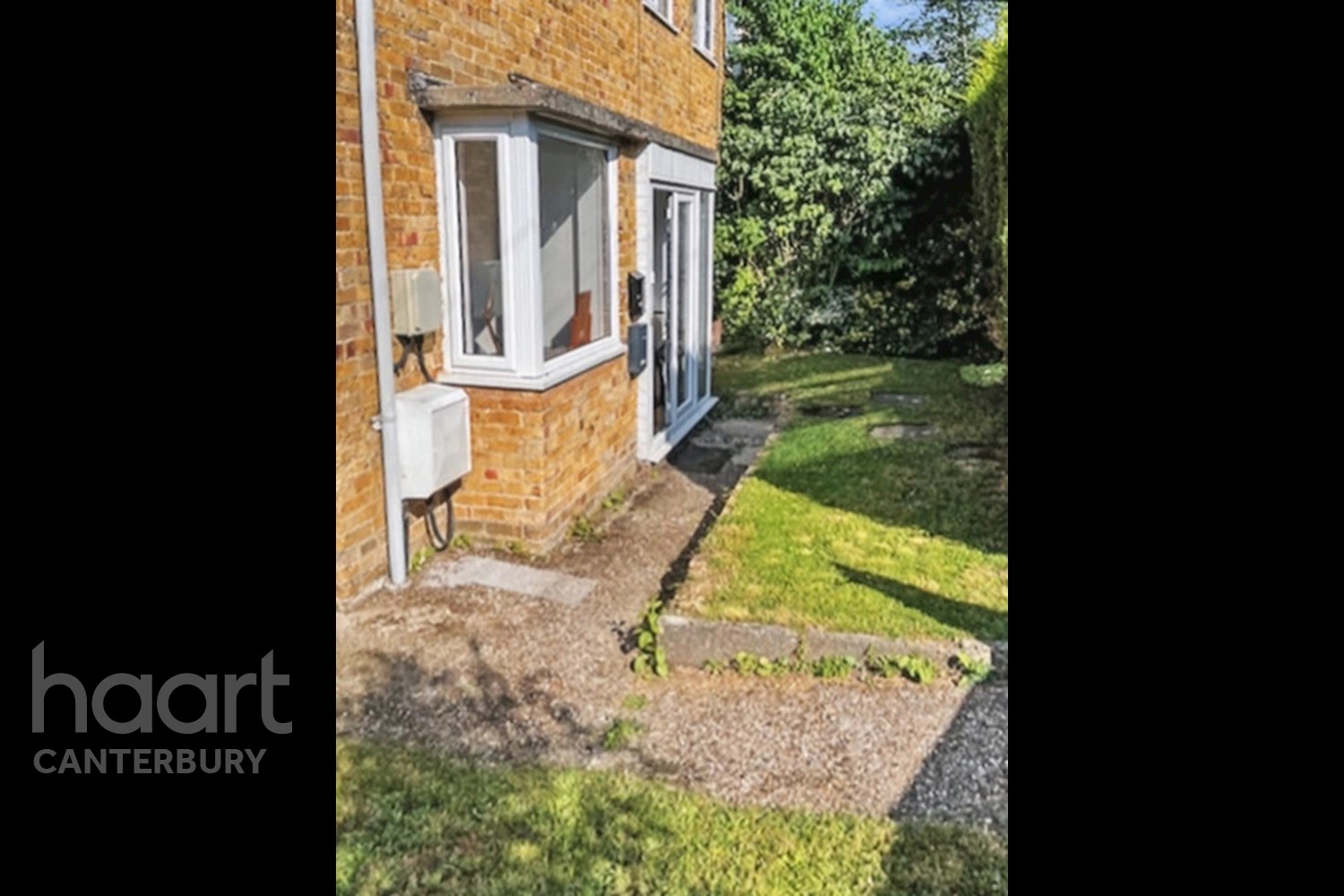 No Upward Chain Apartment with Garden — Sussex Walk