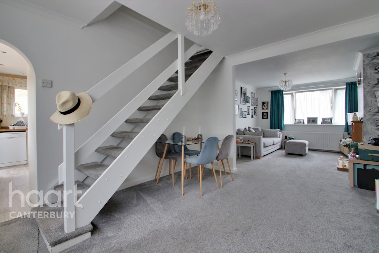 Chain Free Chalet Bungalow — Hudson Close